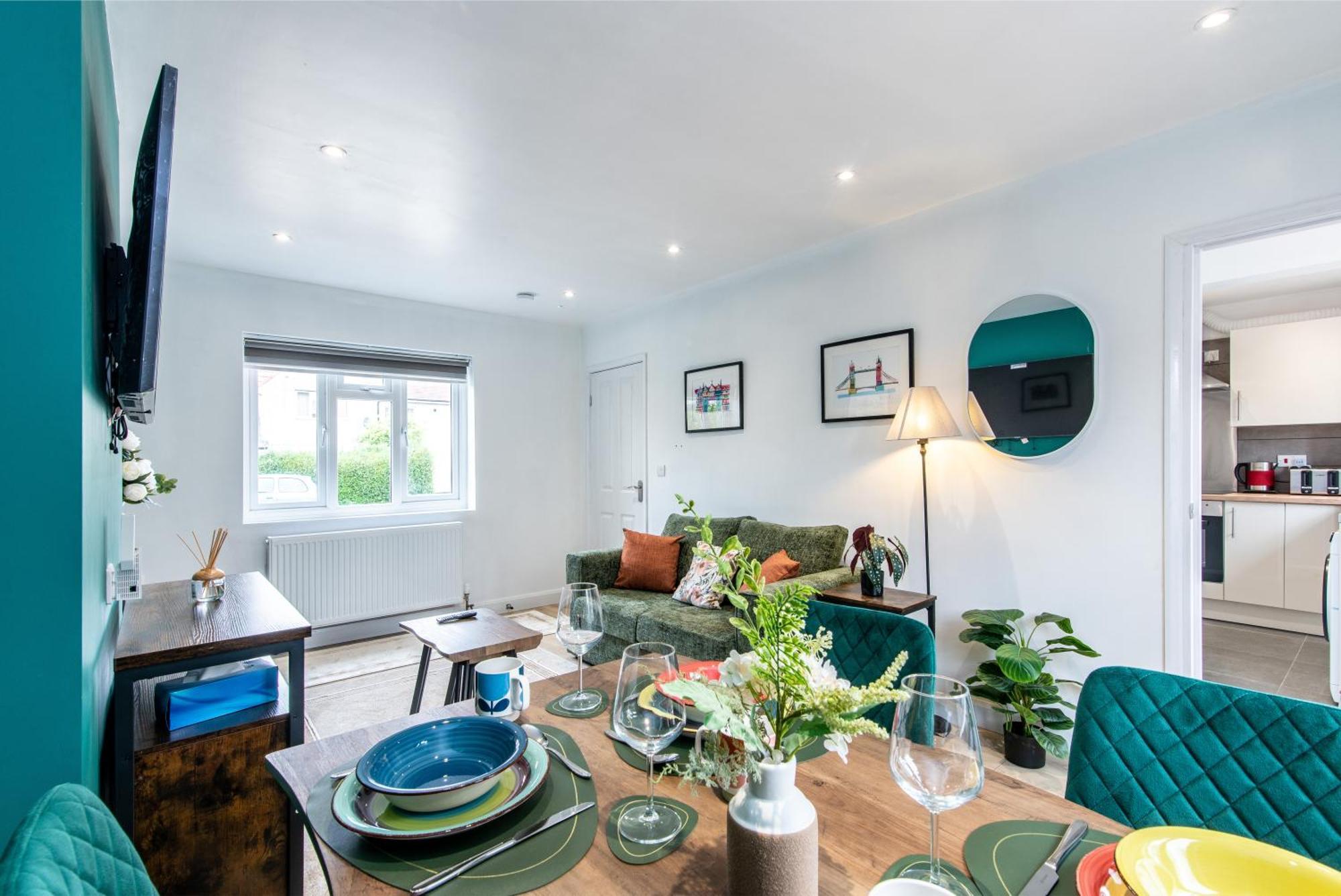 3 Bedroom Terraced House In Beeston Ideal For Corporate Holiday home Beeston (Nottinghamshire)